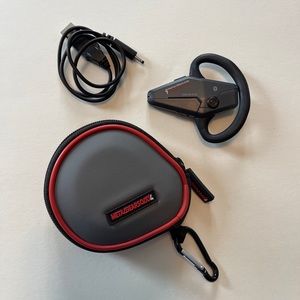 Rare MetalGear Solid 4 PS3 wireless Bluetooth earpiece complete
